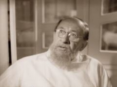 Профессор, у неё отвалился крым...